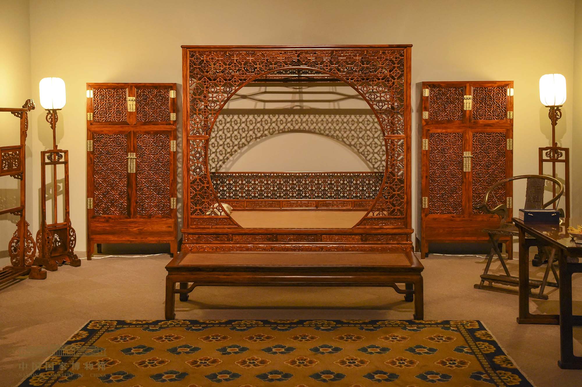 Wooden furniture suppliers