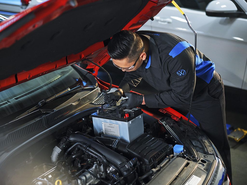 battery manufacturers