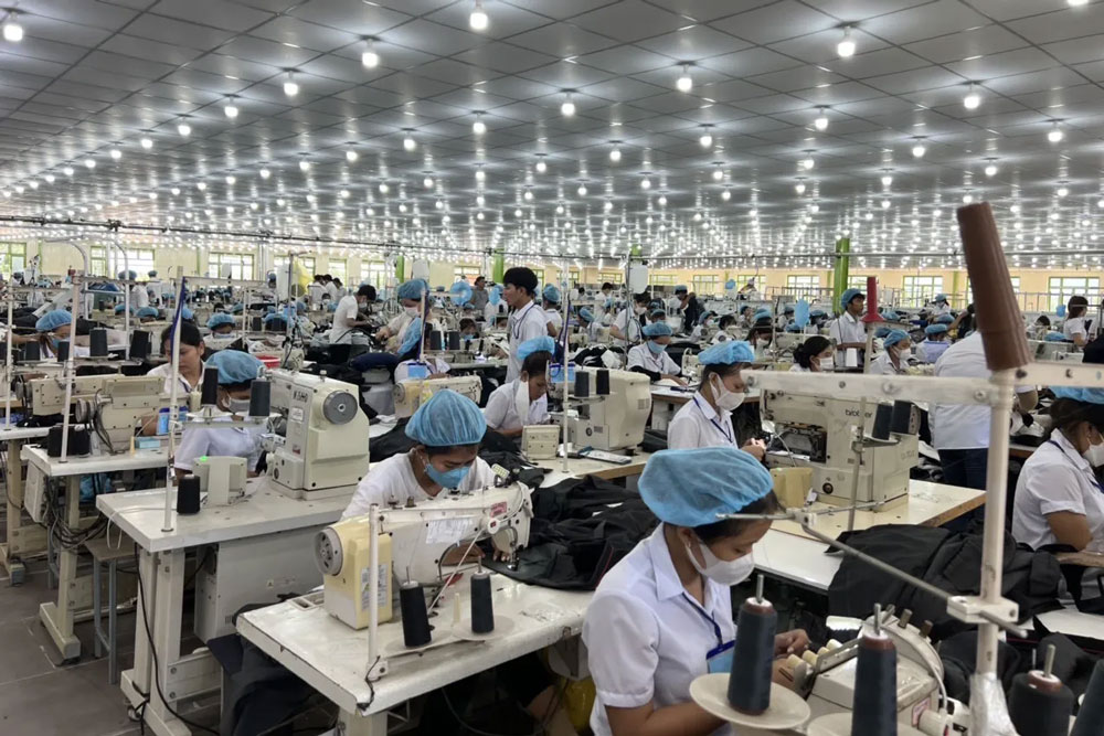 Clothing Manufacturers in Guangzhou